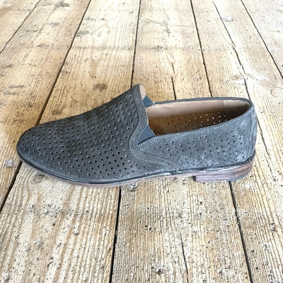 Trask Ali Taupe Suede Perforated Loafers 8.5 NWOT Quiet Luxury Neutral Flat - Picture 7 of 10
